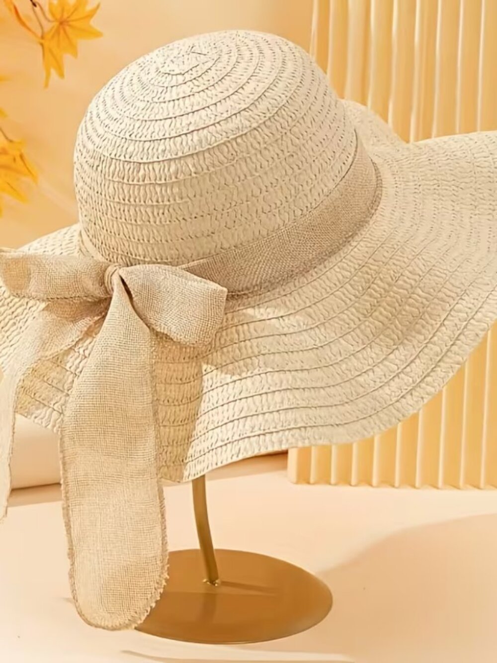 Sun Hat Elegant Wavy Edge Bow Small Light Natural Beach Pool Vaca NWT HT25